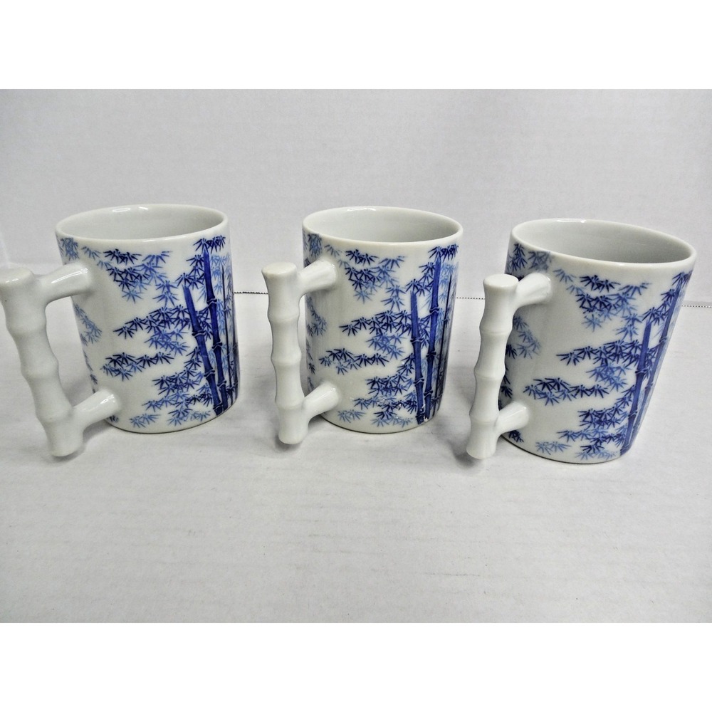 Vintage Takahashi Mugs Bamboo Handle Blue White Coffee / Tea Cup Lot of 3 / 9 oz